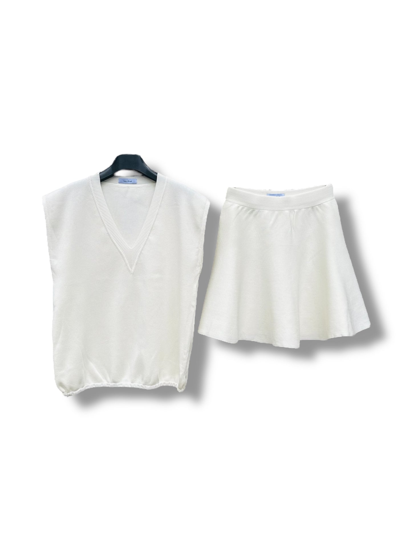 Knitted Set White Knit Duo
