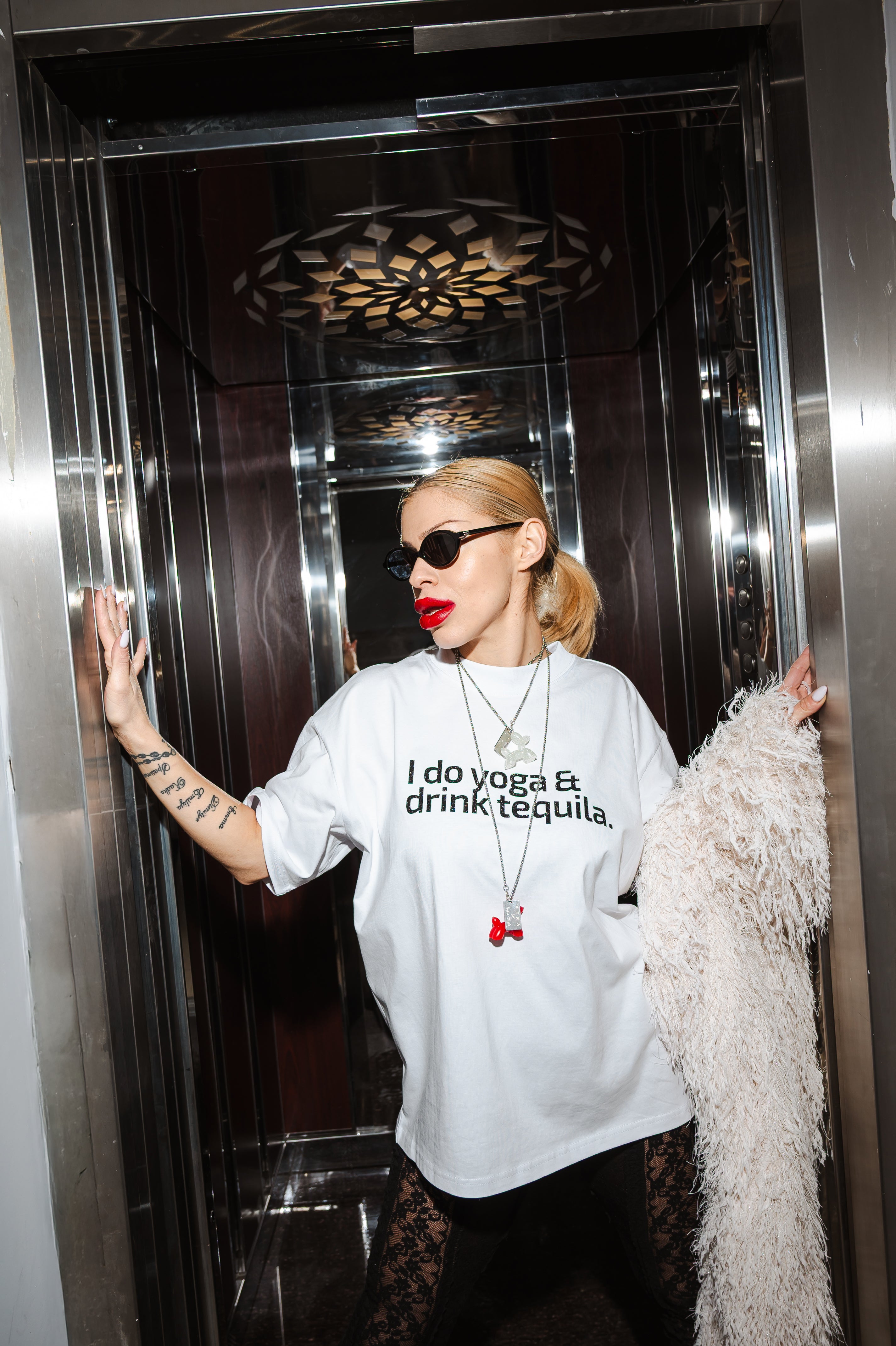 T-shirt Yoga & Tequila - Organic