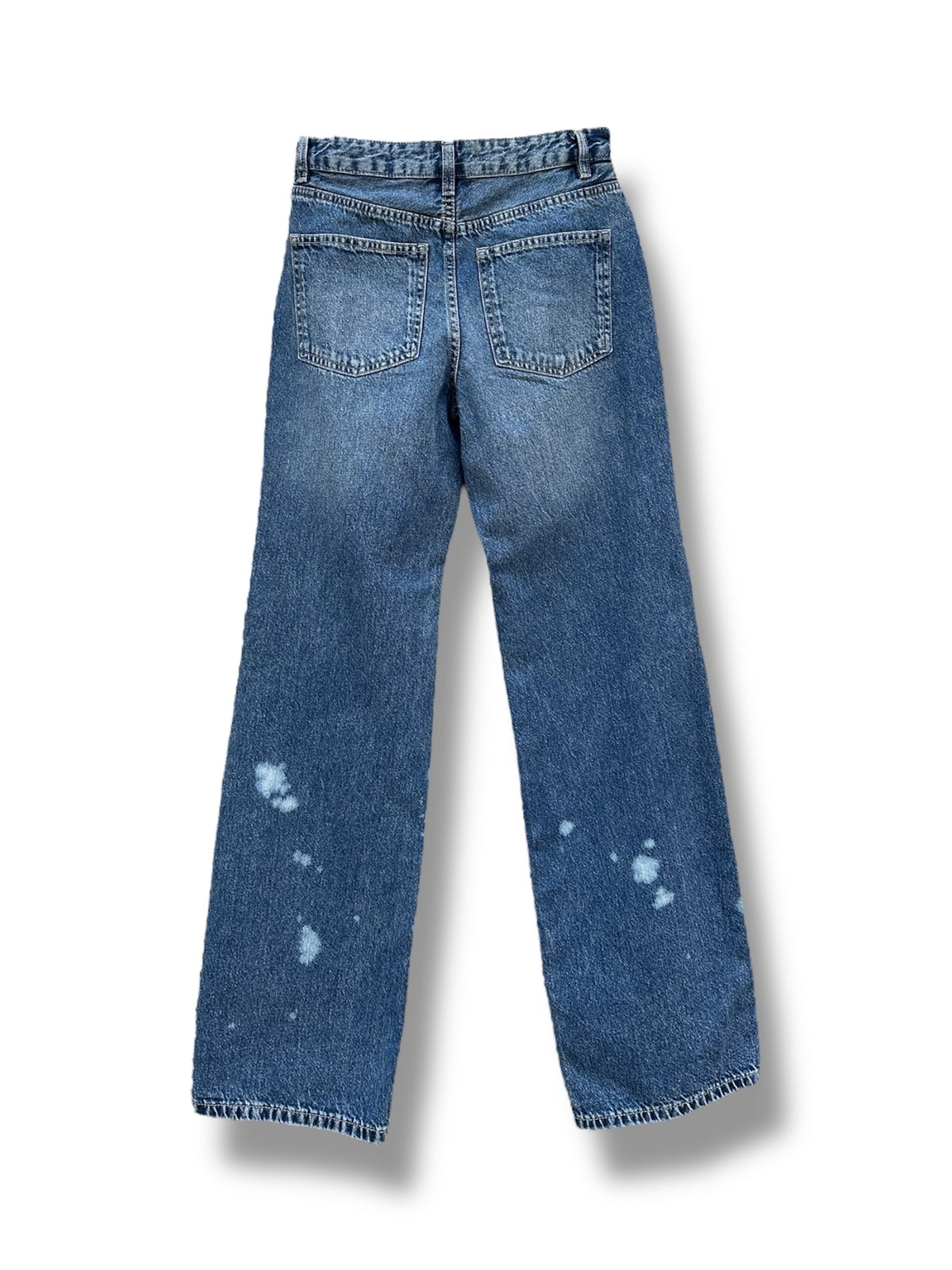 Jeans with An Iridescent Effect